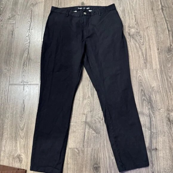 Old Navy Men Pants bundle Black Brown Tan/ khaki straight and athletic fit 36x32 - Picture 3 of 8